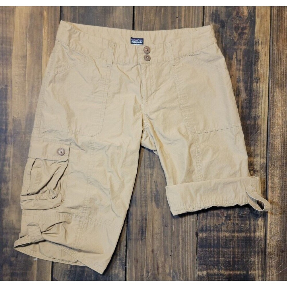 Patagonia Organic Cotton Roll Up Shorts Khaki Women's Sz 8 (32) Outdoor Hiking